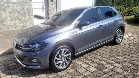 VOLKSWAGEN POLO 1.0 200 TSI HIGHLINE AUTOMÁTICO